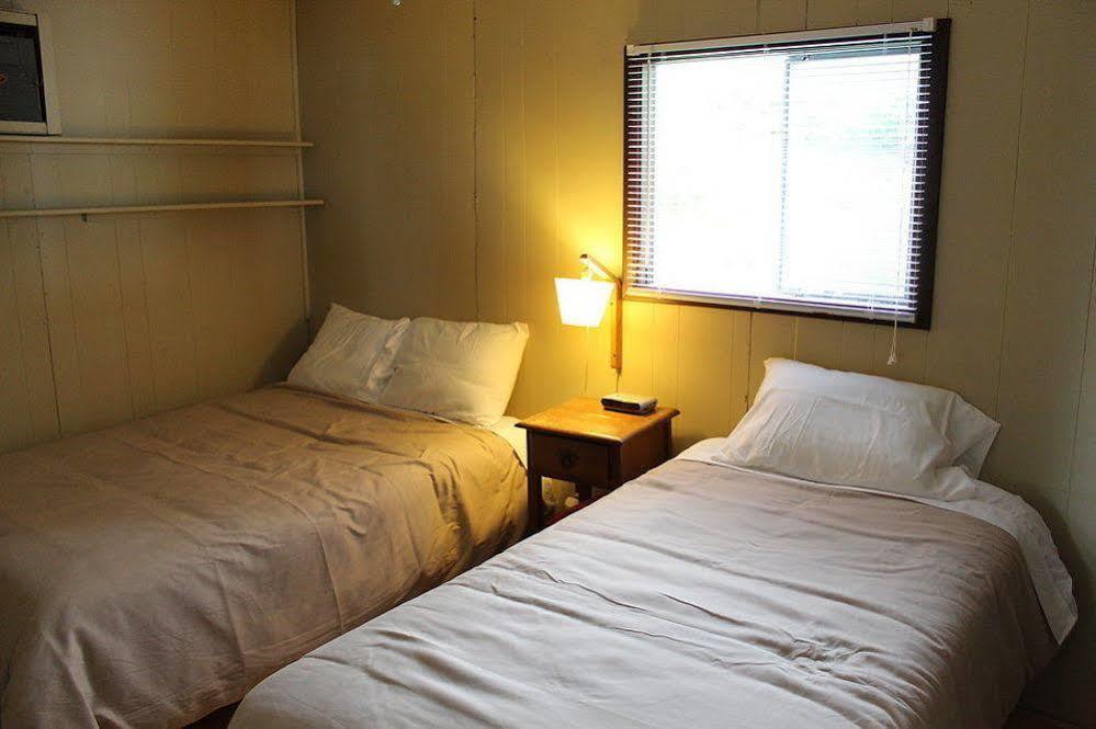 Mashkinonje Lodge Lavigne Екстериор снимка